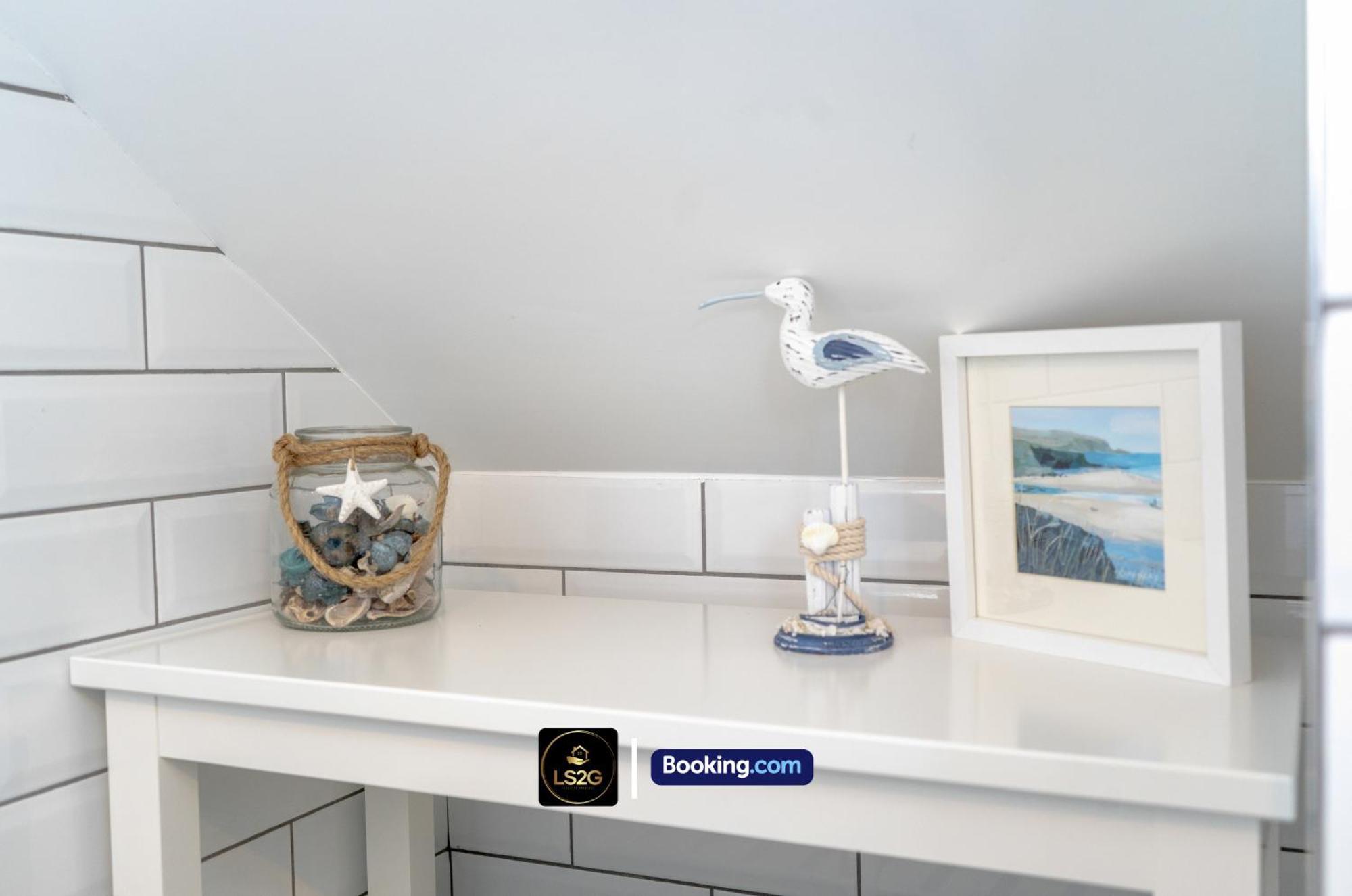 Stunning House By Ls2G Short Lets & Serviced Accommodation Greater London With Free Wifi Экстерьер фото