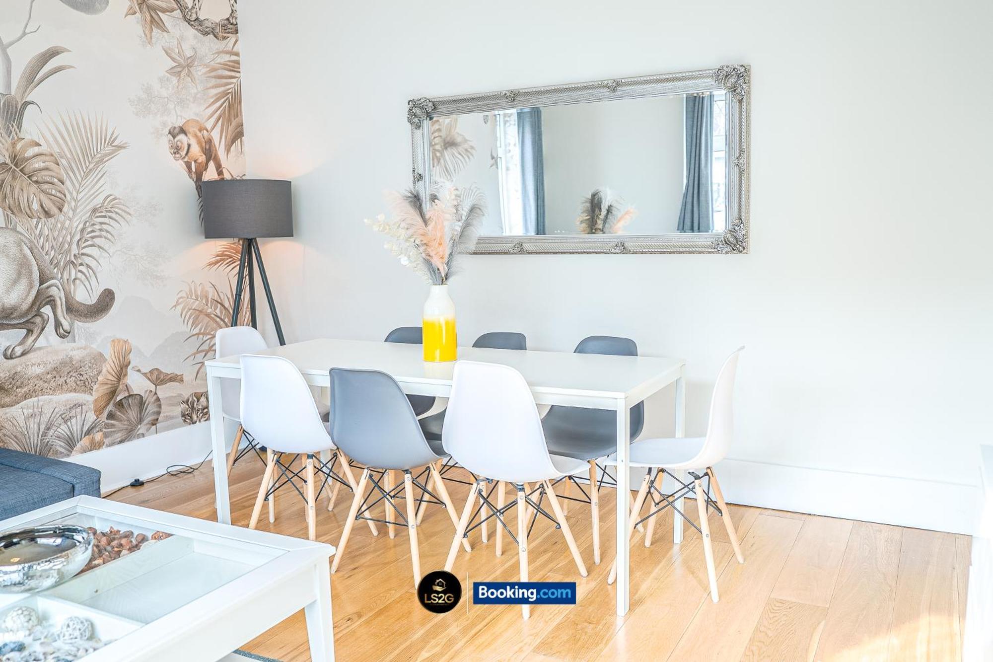 Stunning House By Ls2G Short Lets & Serviced Accommodation Greater London With Free Wifi Экстерьер фото