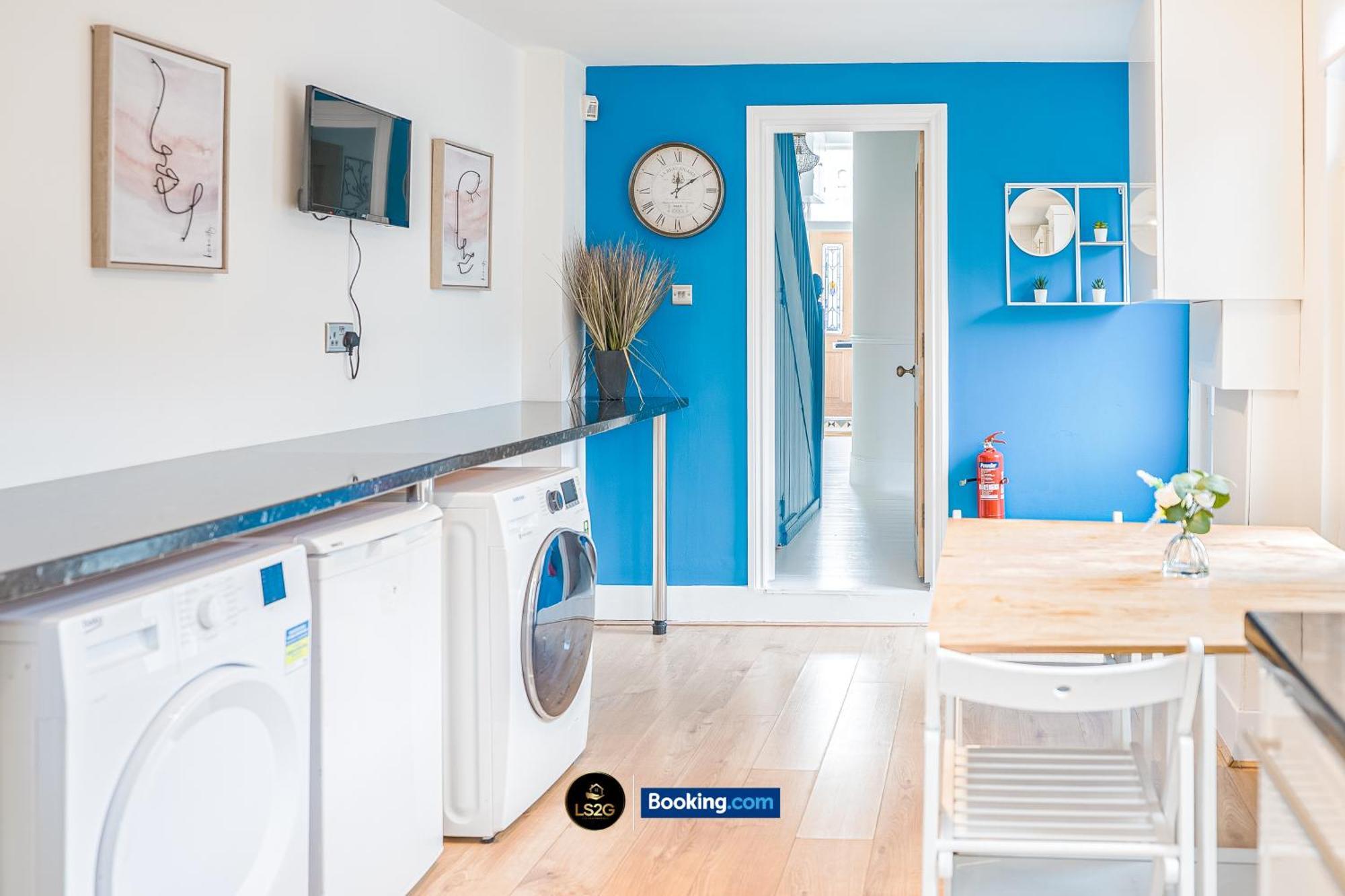 Stunning House By Ls2G Short Lets & Serviced Accommodation Greater London With Free Wifi Экстерьер фото