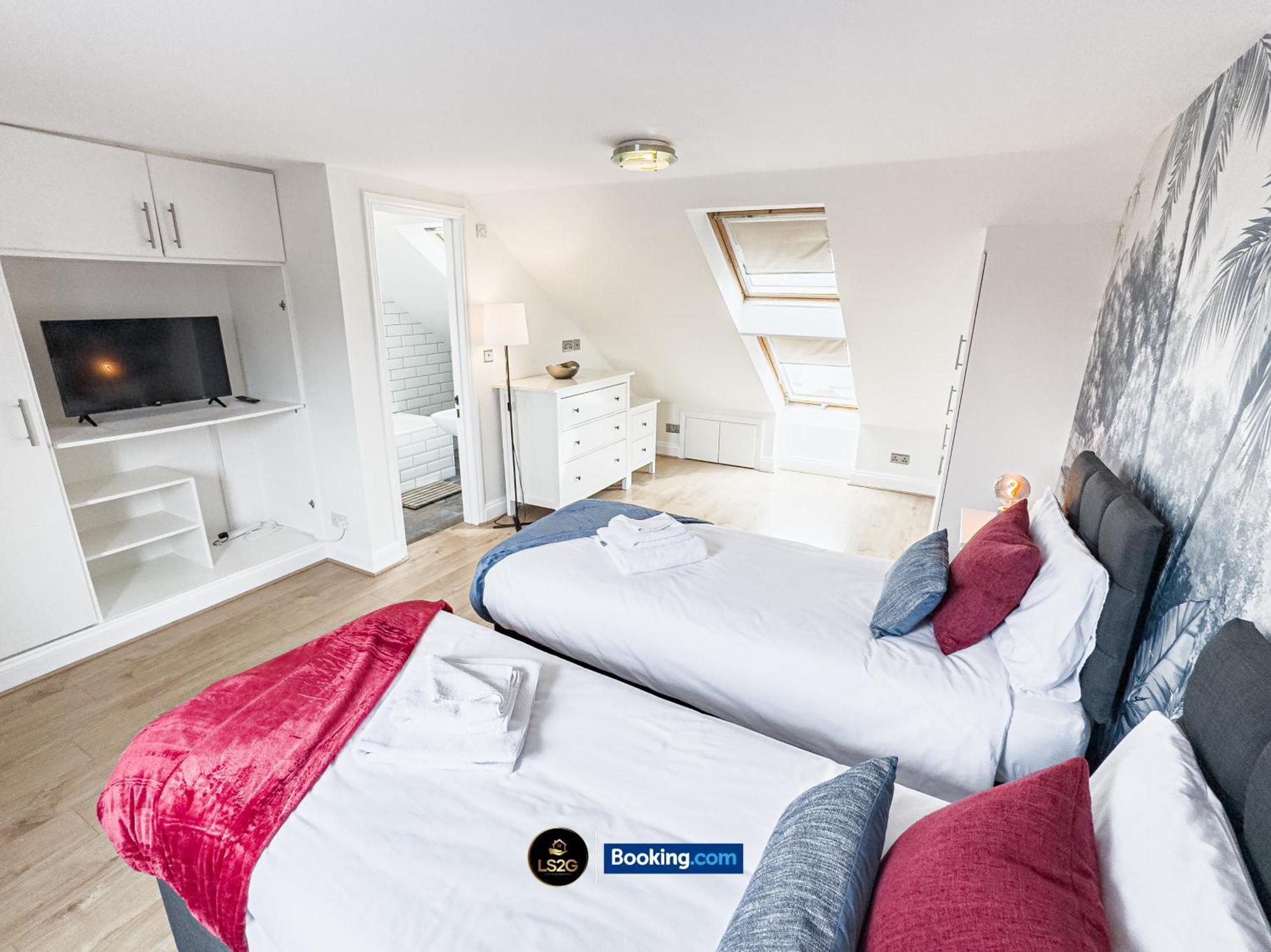 Stunning House By Ls2G Short Lets & Serviced Accommodation Greater London With Free Wifi Экстерьер фото